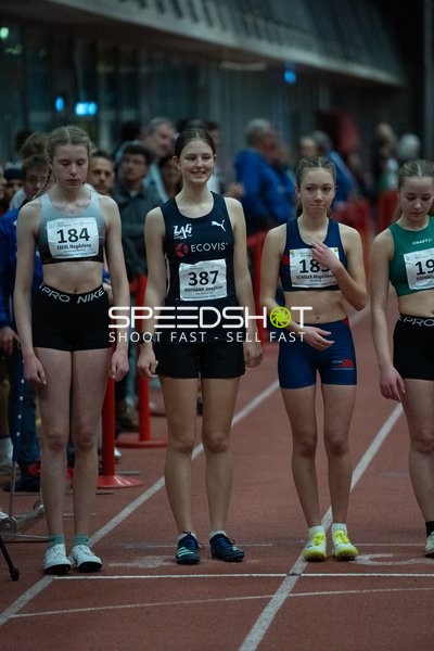 Athletinnen an der Startlinie