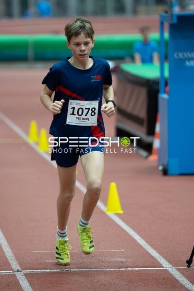 Läufer mit Startnummer 1078