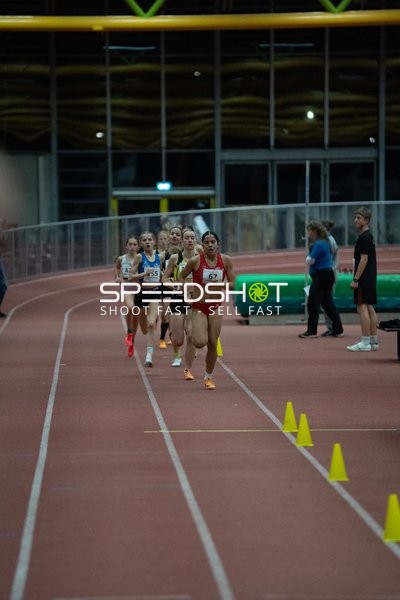 Läuferinnen mit Startnummern 67, 55 und 41