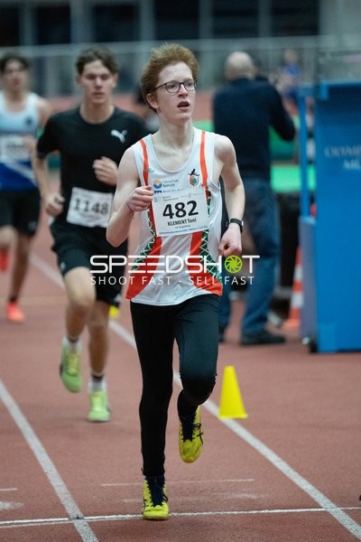 Läufer mit Startnummer 482