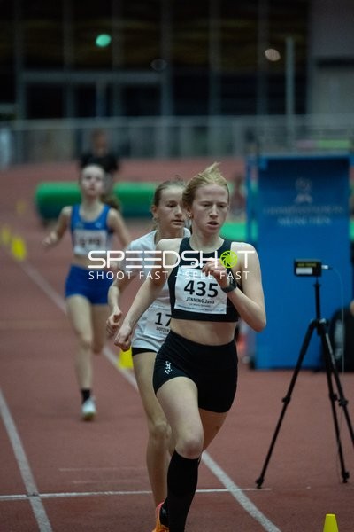 Leichtathletik-Lauf mit Startnummer 435