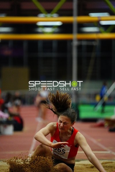 Startnummer 365 beim Weitsprung