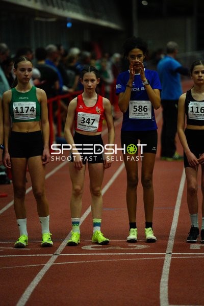 Startnummern 1174, 347, 586, 116 am Start