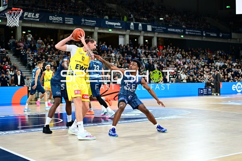 DJ Horne (0; MLP Academics Heidelberg) in Aktion