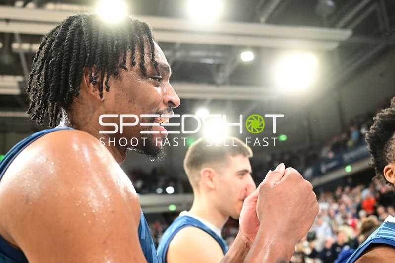 Szene mit Dusan Neskovic (7; MLP Academics Heidelberg)