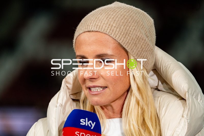 SKY Reporterin Julia Simic