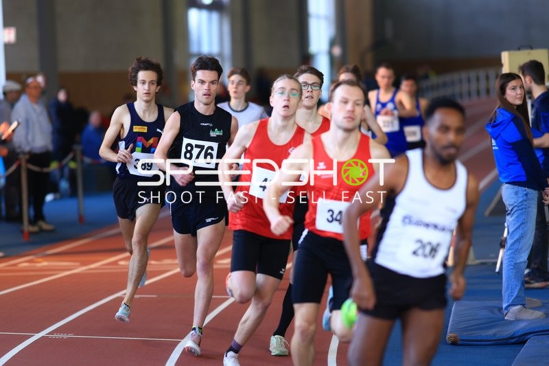 Marondel Fabian (876; Silvesterlauf Trier) führt Rennen an