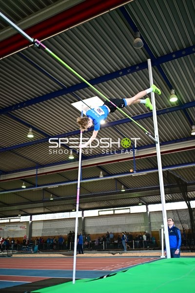 Stabhochsprung von 360; USC Mainz