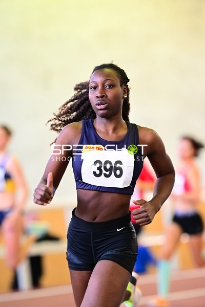 Amoikon Linda Zoè (396; USC Mainz) in Aktion