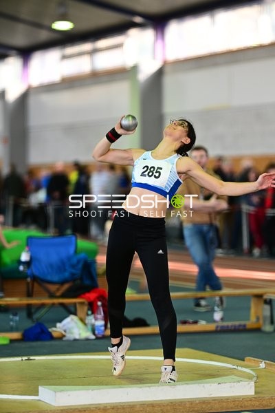 Weber Antonia (285; LG Idar-Oberstein) beim Kugelstoßen