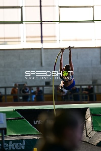 Stabhochsprung von Schinke Julia (500, TuS 1908 Sohren)