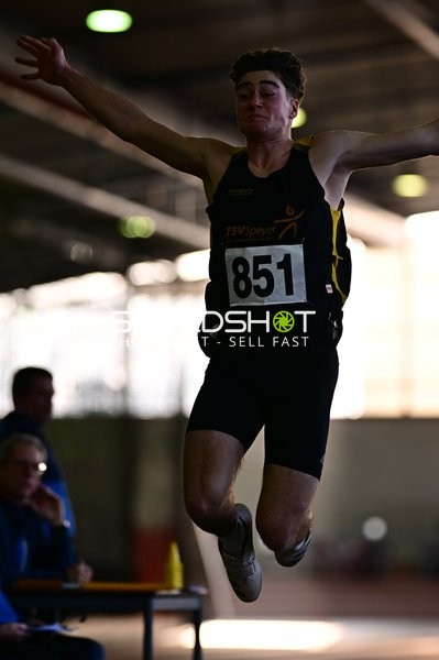 Burkart Liam (851; TSV Speyer) in Aktion