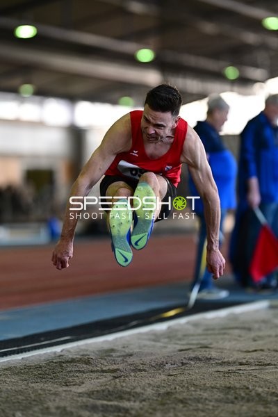 Kallenberg Paul (384; USC Mainz) beim Weitsprung