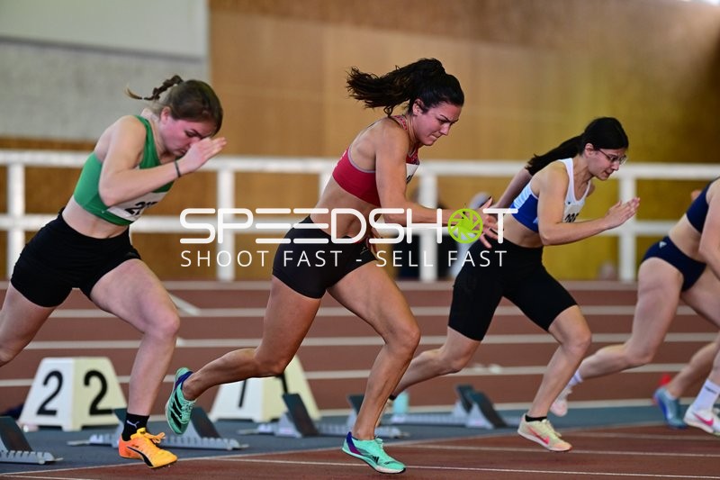 Start des Sprintlaufs mit Greif Julia (486; TuS Fortuna 1884 Saarburg)