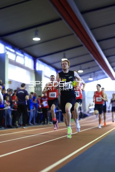 Startnummer Beek Jannik van (422; DJK Ochtendung) in Führung