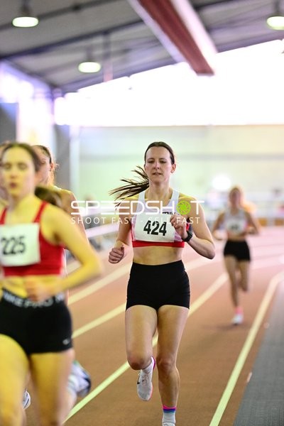 Endres Carolin mit Startnummer 424 in Aktion