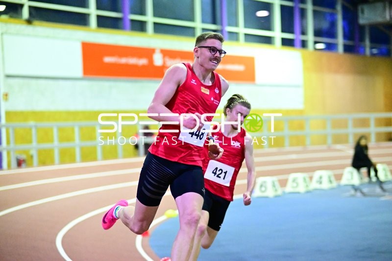 Läufer Schlangen Dustin (448; LG Rhein-Wied) und 421; LG Rhein-Wied in Aktion