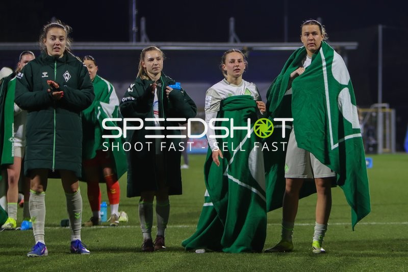 Spielerinnen zeigen Teamgeist