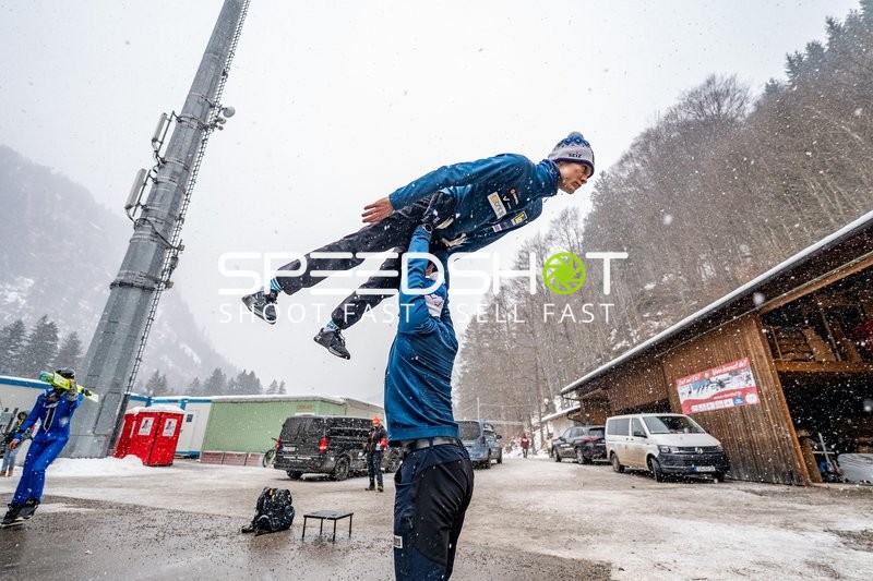 Aufwärmübungen bei Skiflug-WM 2026