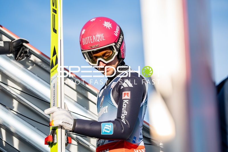 Skispringer am Start in Oberstdorf