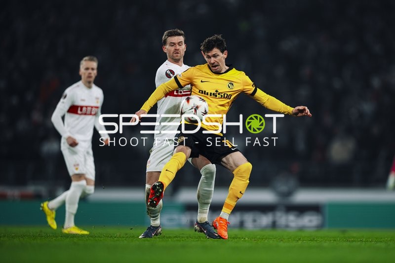 Zweikampf um den Ball