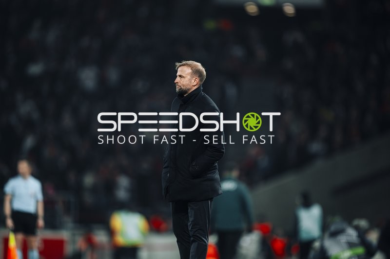 Trainer an der Seitenlinie