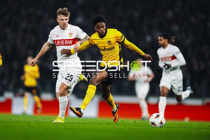 Zweikampf um den Ball