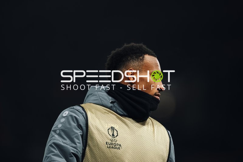 Spieler mit Weste in Aktion