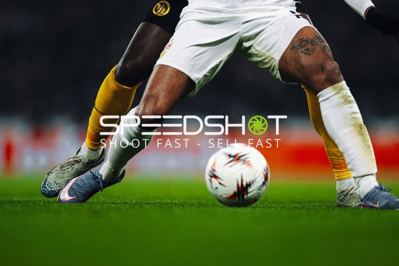 Zweikampf um den Ball