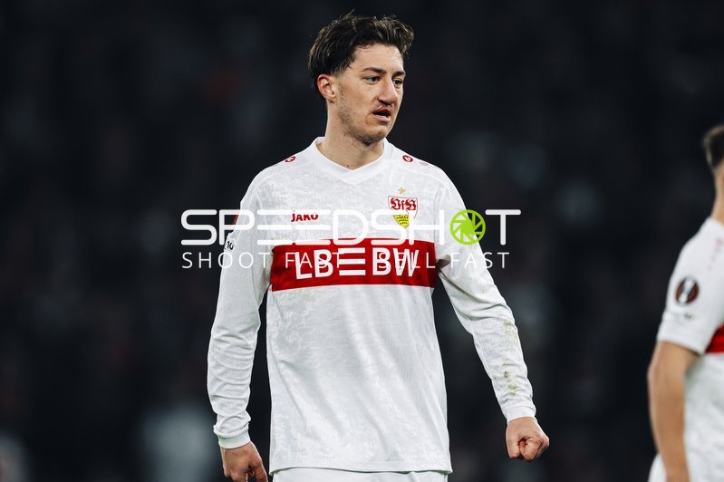 Spieler Angelo Stiller (6; VfB Stuttgart) in Aktion