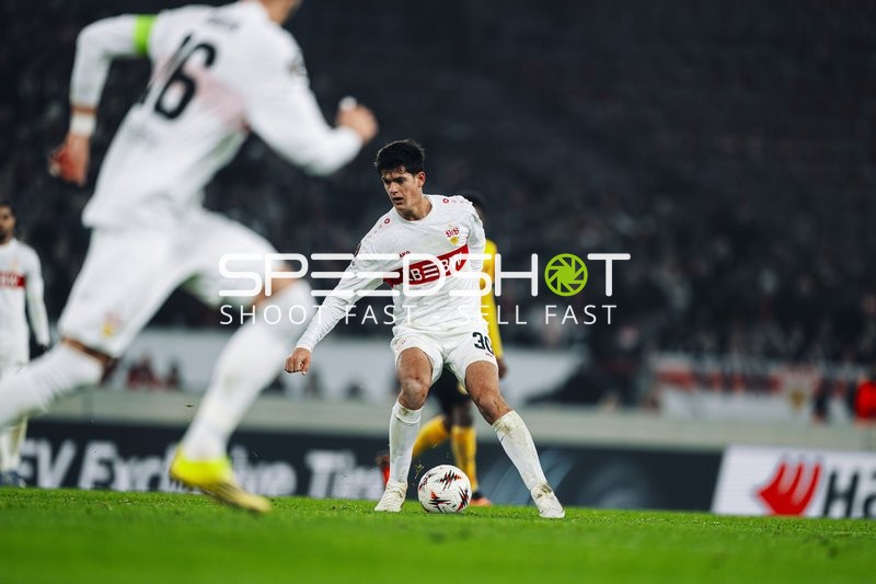 Spielszene mit Ballkontrolle