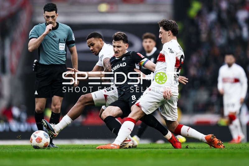 Zweikampf um den Ball