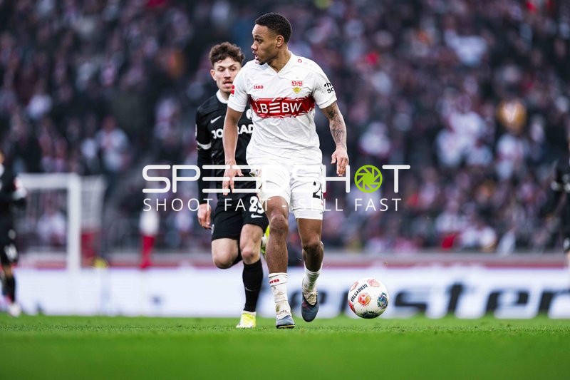 Zweikampf um den Ball