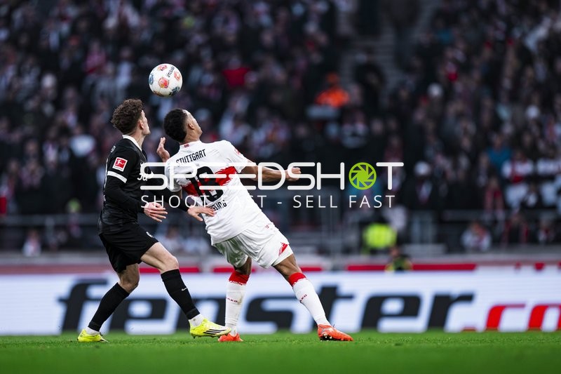 Zweikampf um den Ball