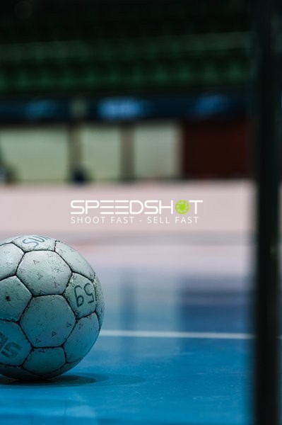 Handball auf Spielfeld