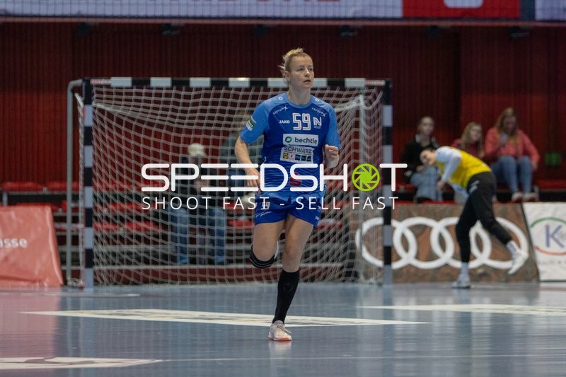 Antje Döll (59; Sport-Union Neckarsulm) in Aktion