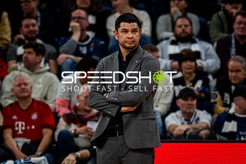 easyCredit BBL: Danny Jansson (999; MLP Academics Heidelberg) am Spielfeldrand