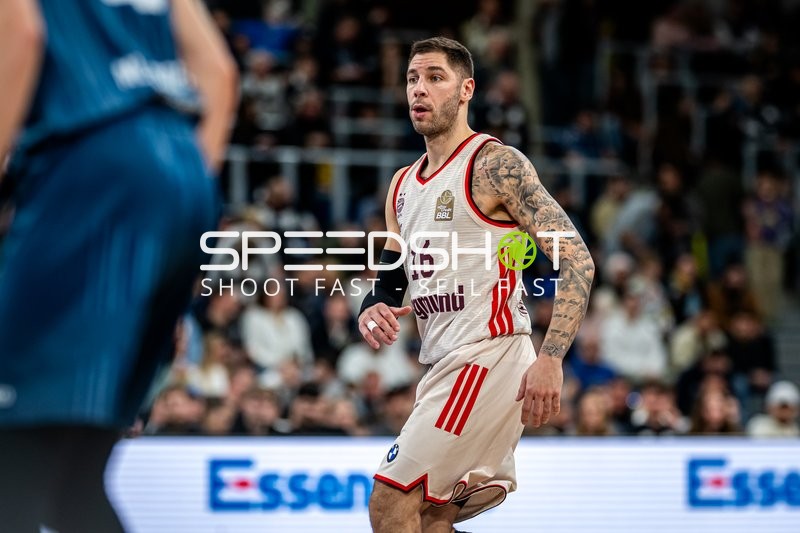 Spielaktion mit Stefan Jovic (16; FC Bayern Basketball)