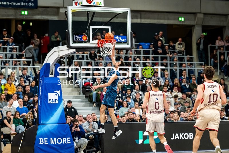 easyCredit BBL: MLP Academics Heidelberg Korbleger gegen FC Bayern Basketball
