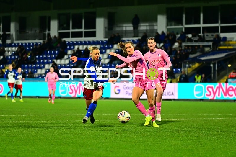 Zweikampf um den Ball