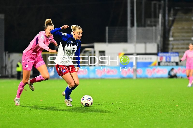 Zweikampf um den Ball