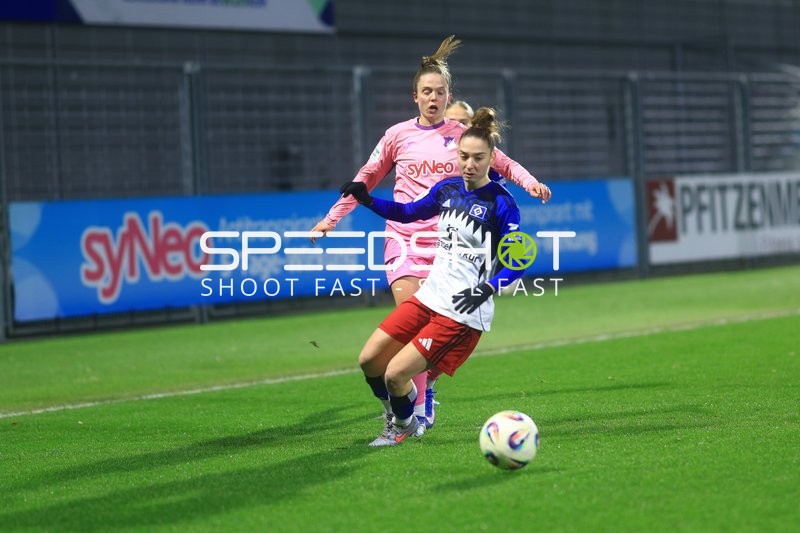 Zweikampf um den Ball