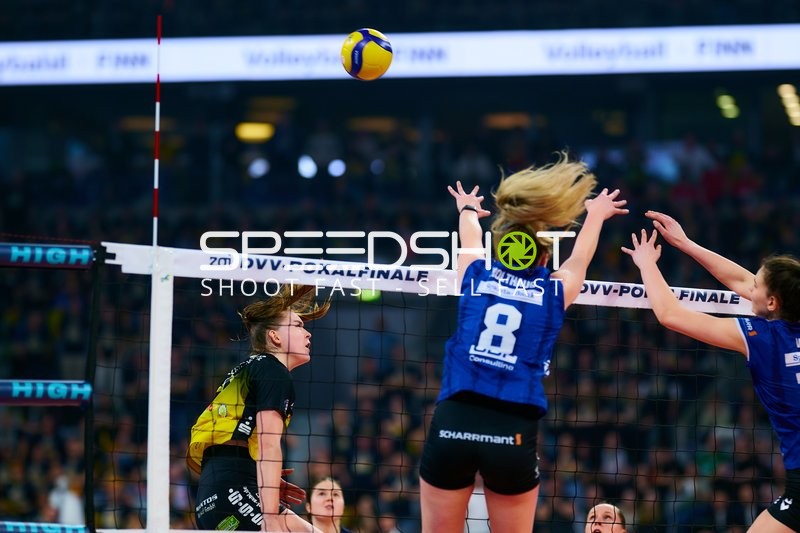 Volleyball Spielszene DVV-Pokalfinale