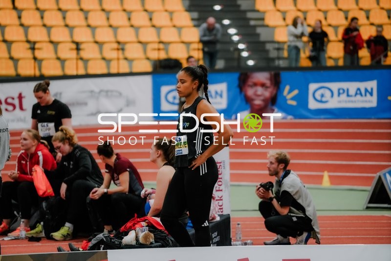 Athletin bei DM Dortmund