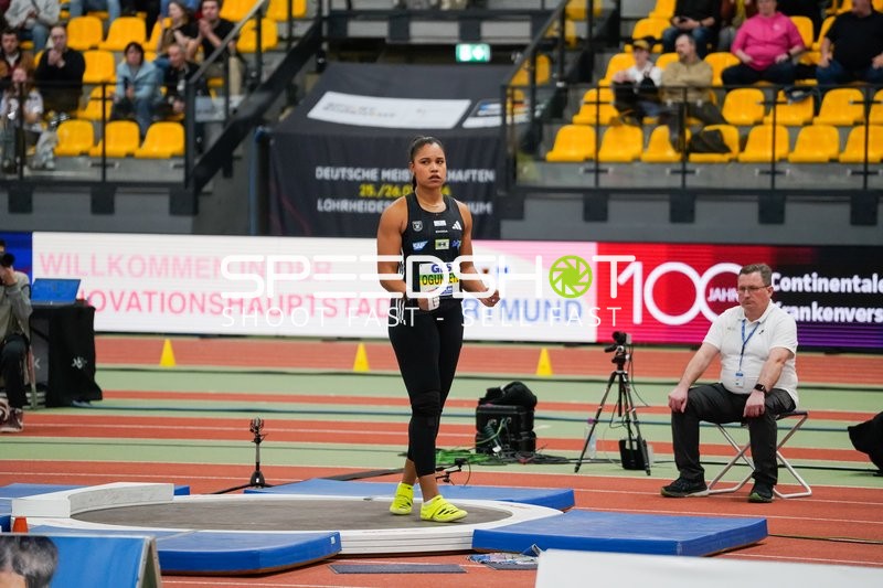 Ogunleye Kugelstoß Fokus