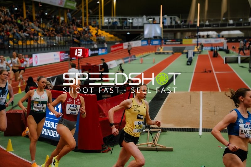 Burkard Elena führt Rennen