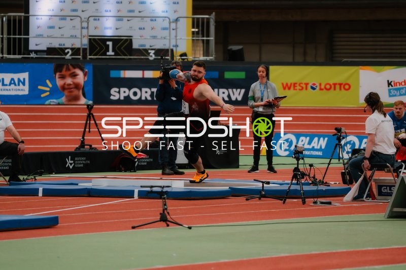 Kugelstoßer bei DM Dortmund