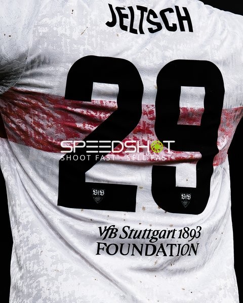 Spieler Finn Jeltsch (29; VfB Stuttgart) in Aktion