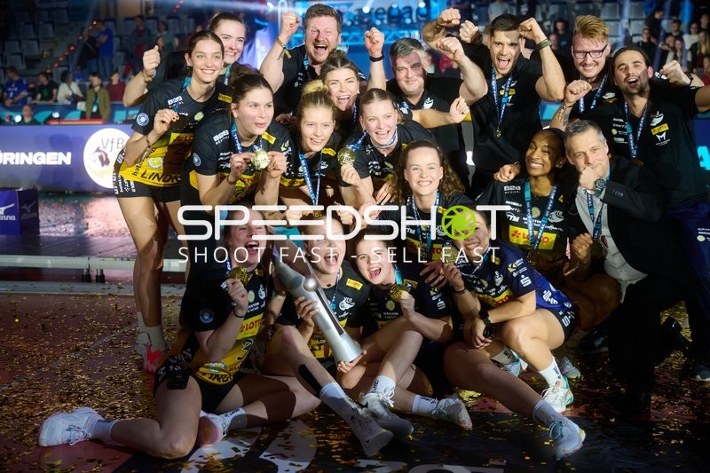 Volleyball Pokalfinale Feier