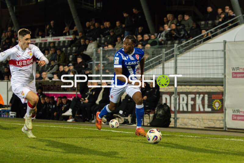 Zweikampf um den Ball